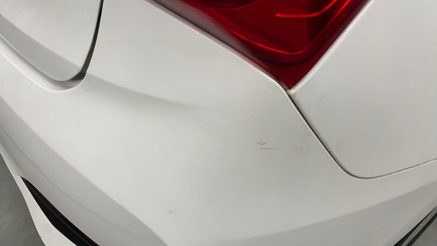 Used 2019 Hyundai Xcent SX Petrol Manual dents MINOR SCRATCH