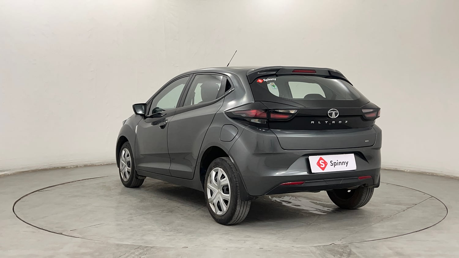 Used 2022 Tata Altroz XTA Petrol Petrol Automatic exterior LEFT REAR CORNER VIEW