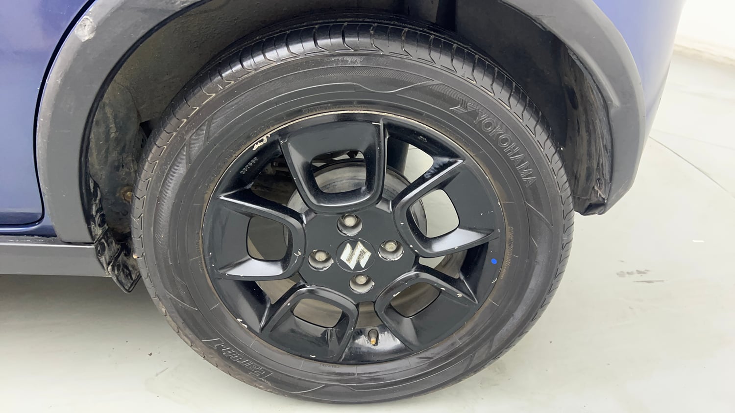 Used 2022 Maruti Suzuki Ignis Zeta 1.2 MT Petrol Manual tyres LEFT REAR TYRE RIM VIEW