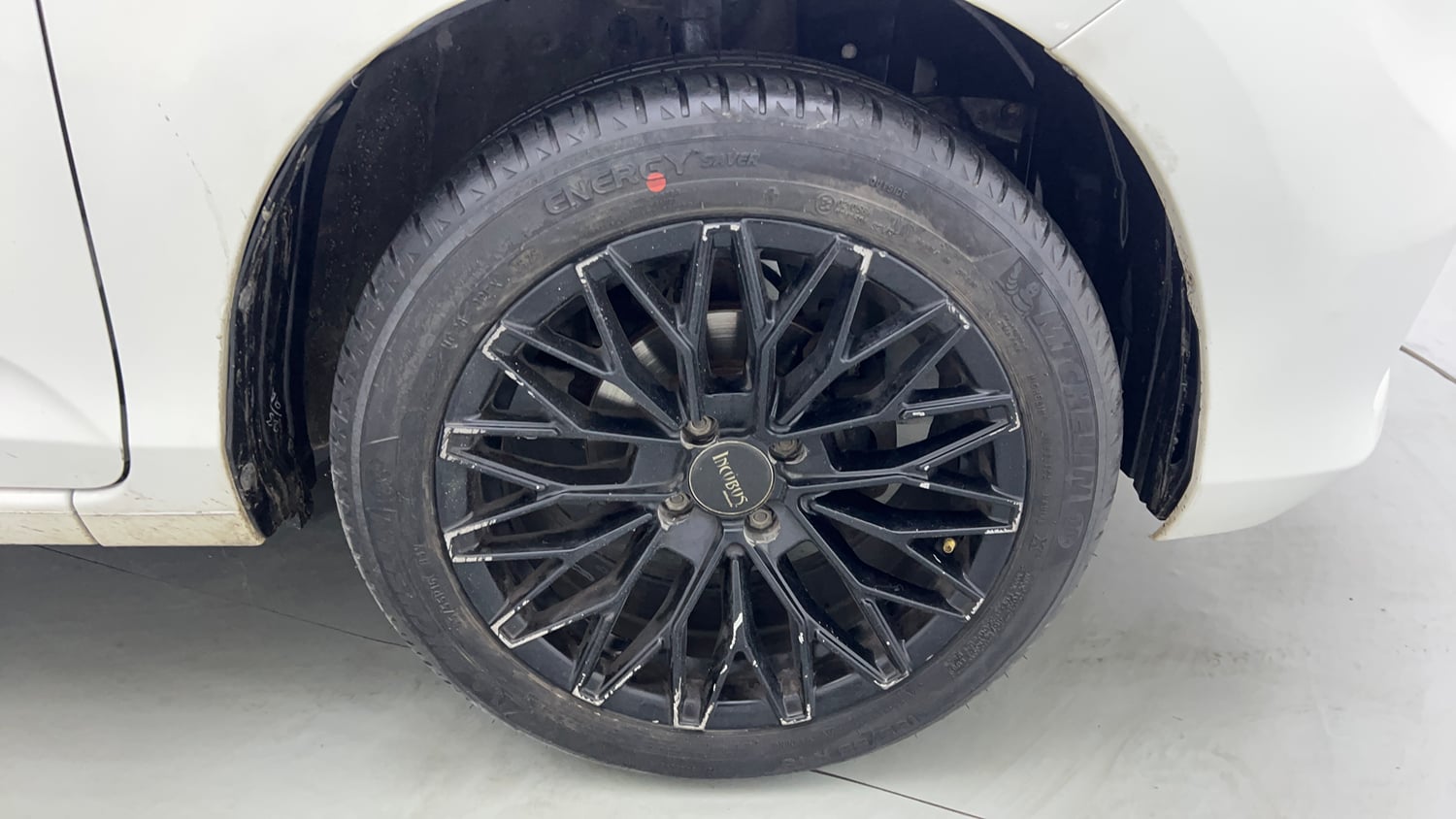 Used 2019 Honda Amaze 1.2 S CVT Petrol Petrol Automatic tyres RIGHT FRONT TYRE RIM VIEW