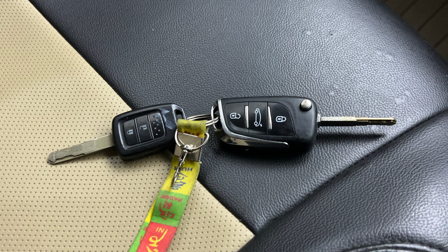 Used 2019 Honda Amaze 1.2 S CVT Petrol Petrol Automatic extra CAR KEY VIEW