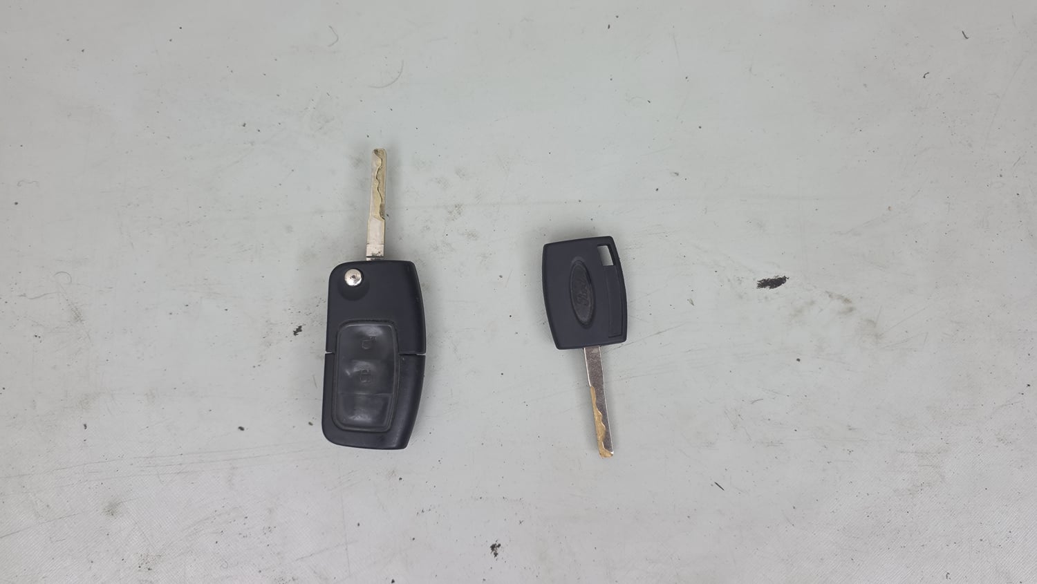 Used 2015 Ford EcoSport Titanium 1.5 TDCi Diesel Manual extra CAR KEY VIEW
