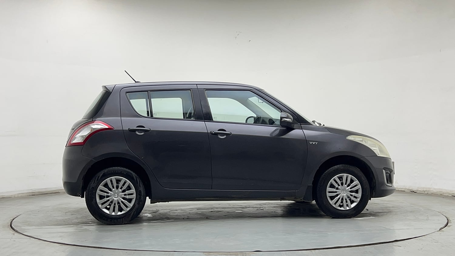 Used 2015 Maruti Suzuki Swift VXi Petrol Manual exterior RIGHT SIDE VIEW