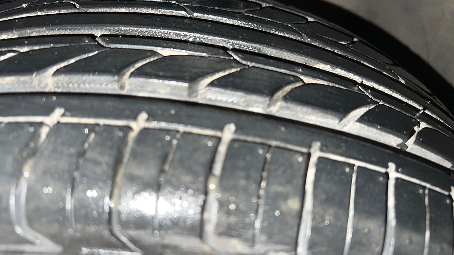 Used 2020 Maruti Suzuki Baleno Zeta Petrol Manual tyres LEFT FRONT TYRE TREAD VIEW