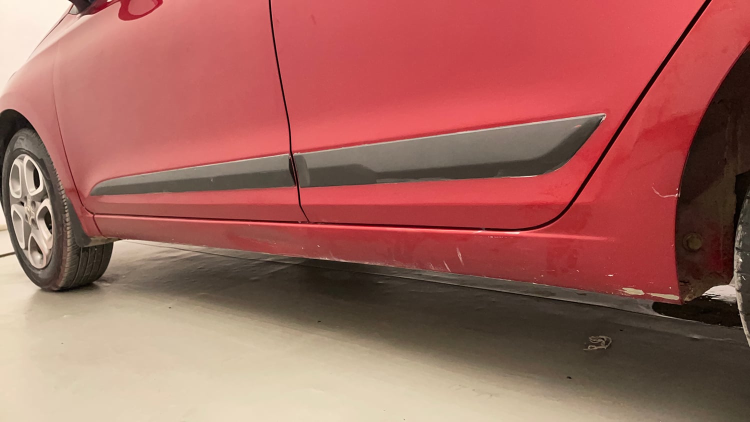 Used 2020 Hyundai Elite i20 Asta 1.2 (O) Petrol Manual dents MINOR SCRATCH