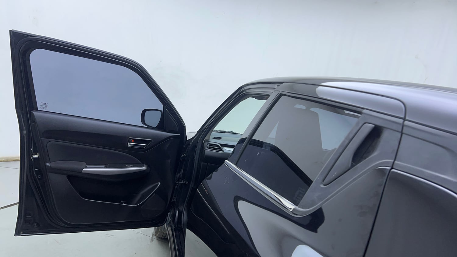 Used 2023 Maruti Suzuki Swift ZXi Plus AMT Petrol Automatic interior LEFT FRONT DOOR OPEN VIEW
