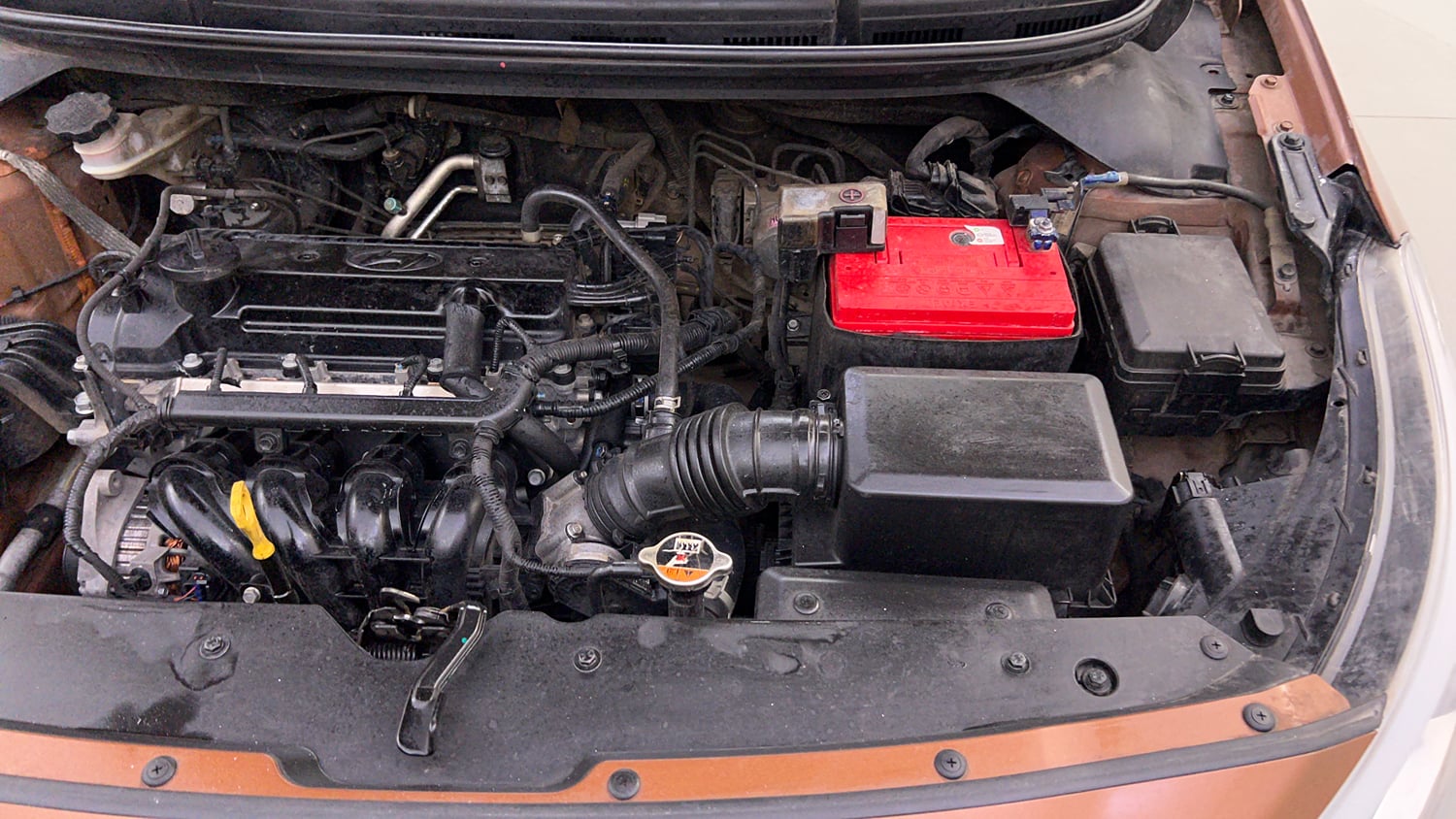 Used 2018 Hyundai i20 Active 1.2 SX Petrol Manual engine ENGINE LEFT SIDE VIEW