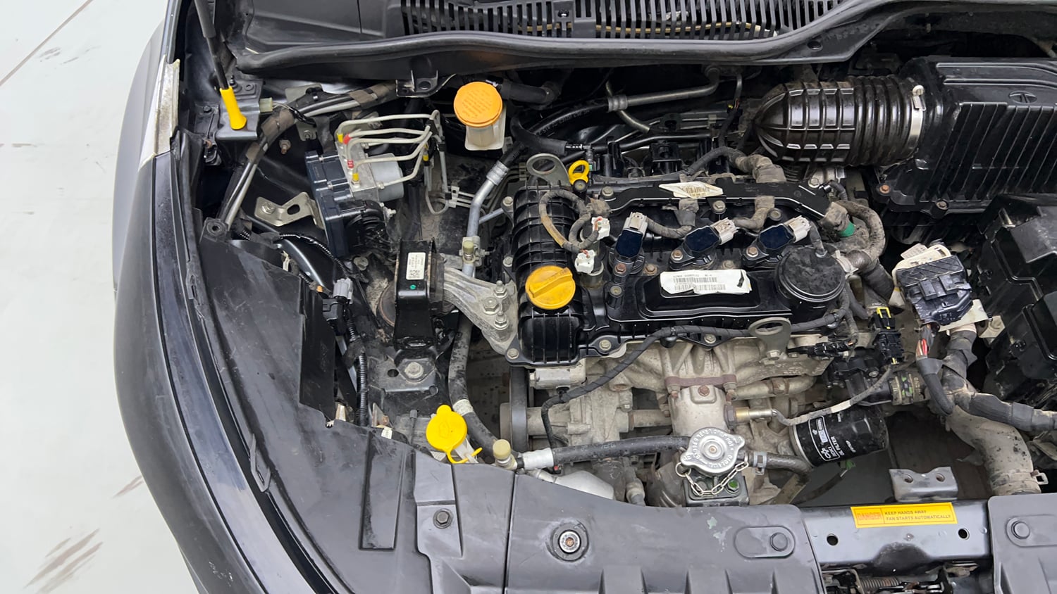 Used 2021 Tata Altroz XZ Petrol Petrol Manual engine ENGINE RIGHT SIDE VIEW