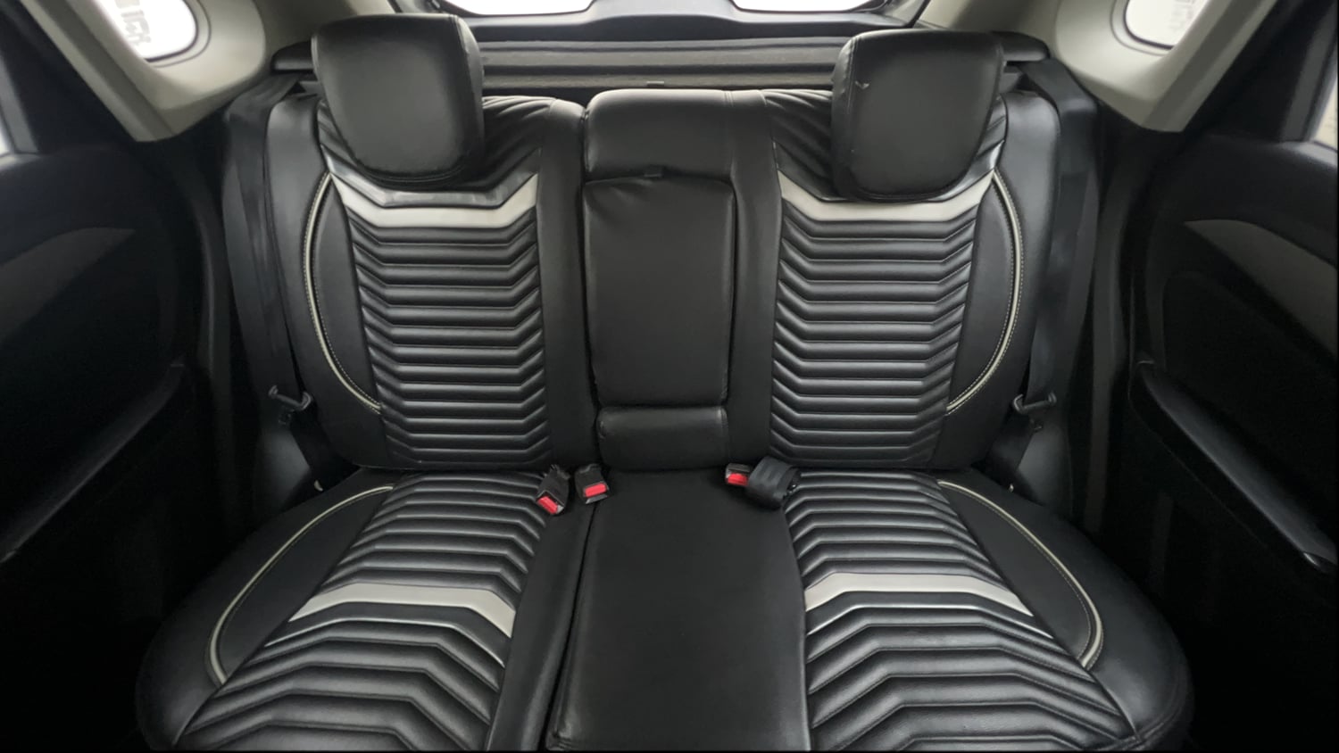 Used 2018 maruti-suzuki Vitara Brezza ZDi AGS Diesel Automatic interior REAR SEAT CONDITION VIEW