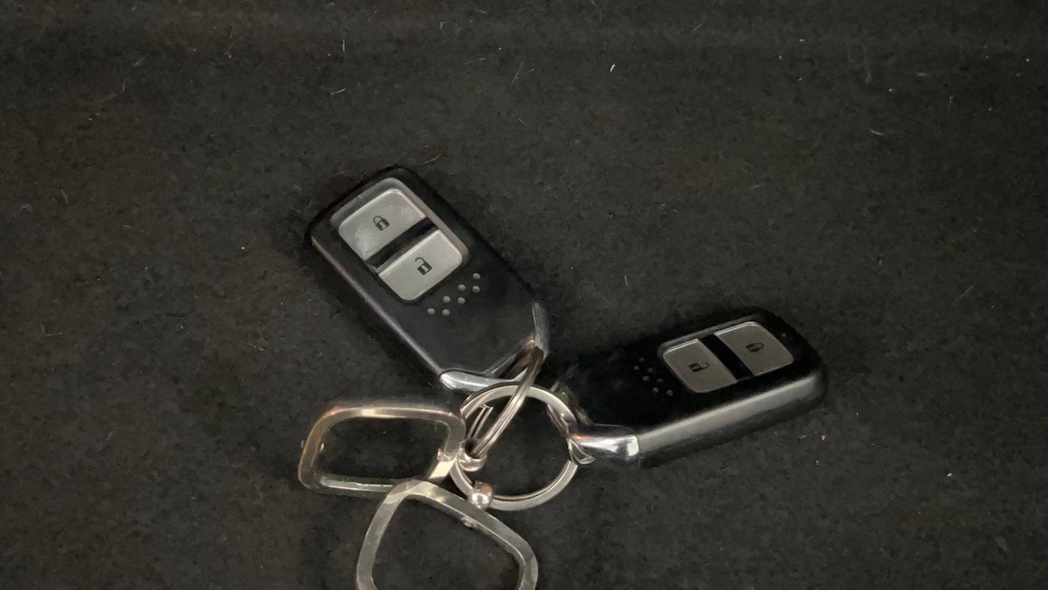 Used 2023 Honda Elevate VX MT Petrol Manual extra CAR KEY VIEW