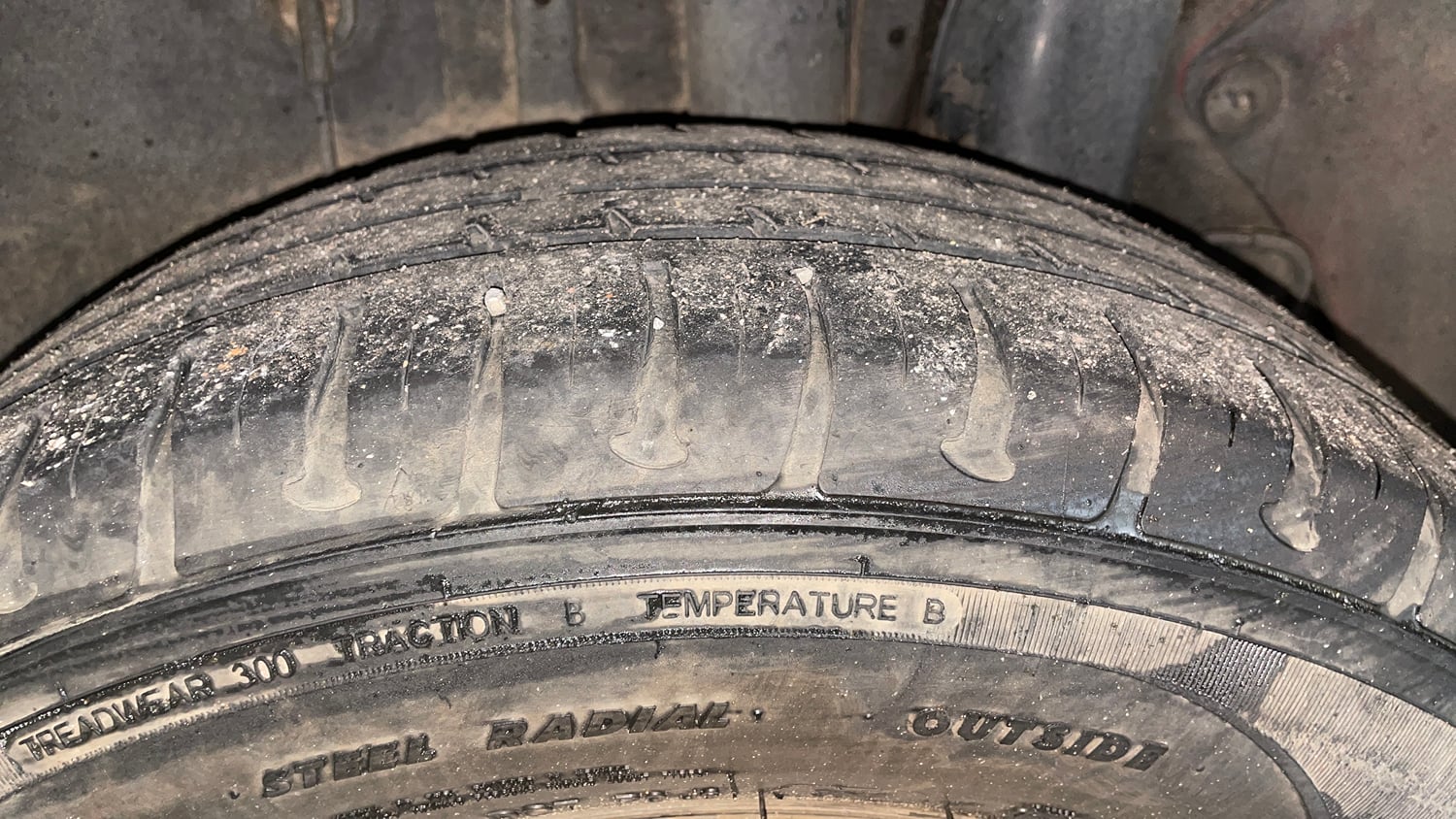 Used 2017 Hyundai Elite i20 Sportz 1.2 Petrol Manual tyres LEFT REAR TYRE TREAD VIEW