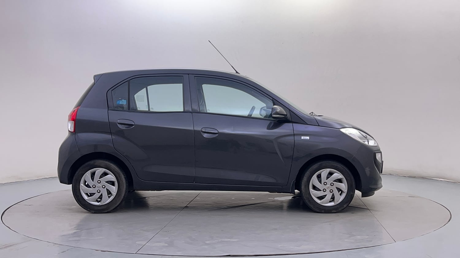 Used 2020 Hyundai Santro Sportz AMT Petrol Automatic exterior RIGHT SIDE VIEW