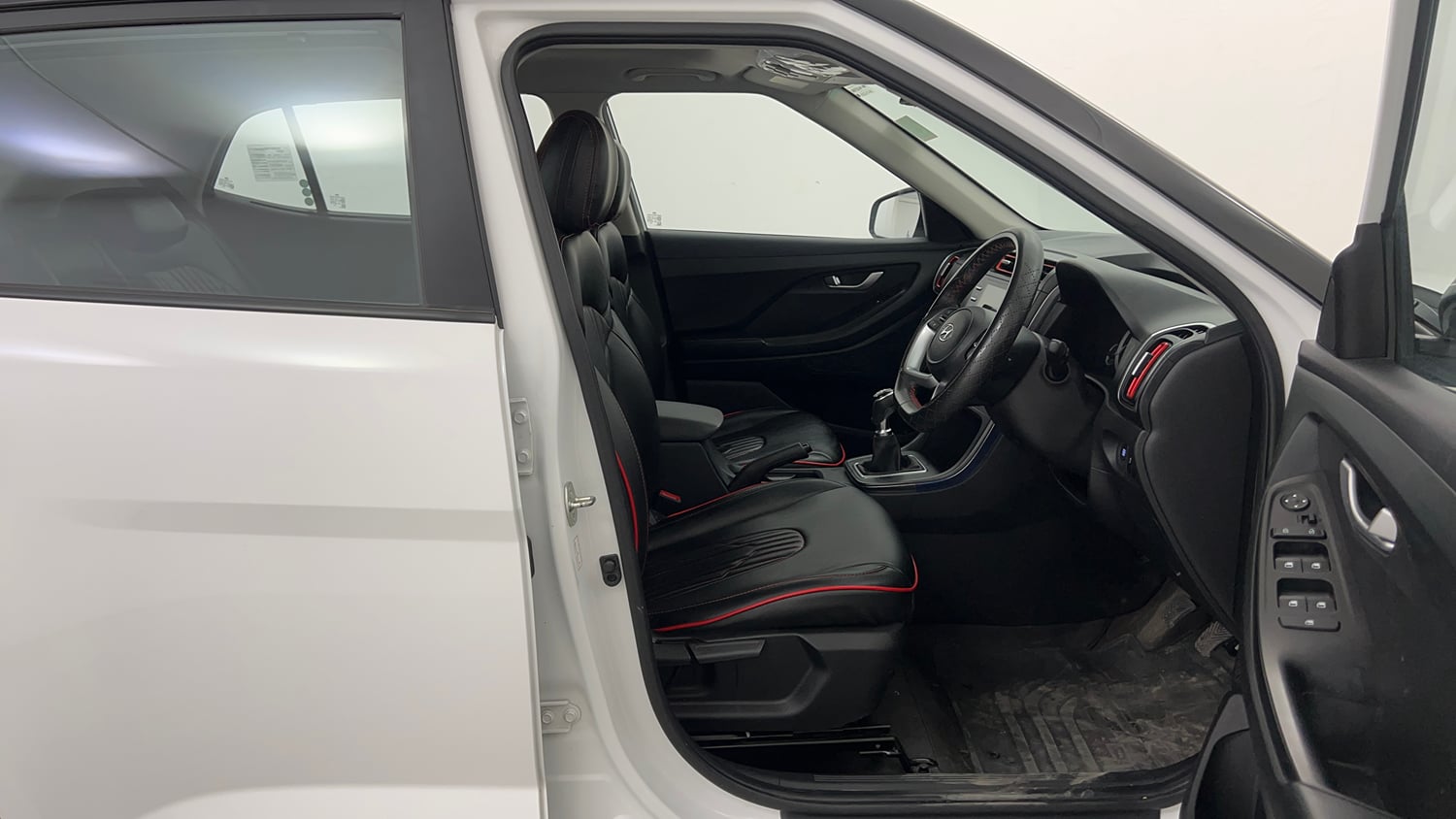Used 2024 Hyundai Creta S Plus 1.5 Petrol Knight Petrol Manual interior RIGHT SIDE FRONT DOOR CABIN VIEW