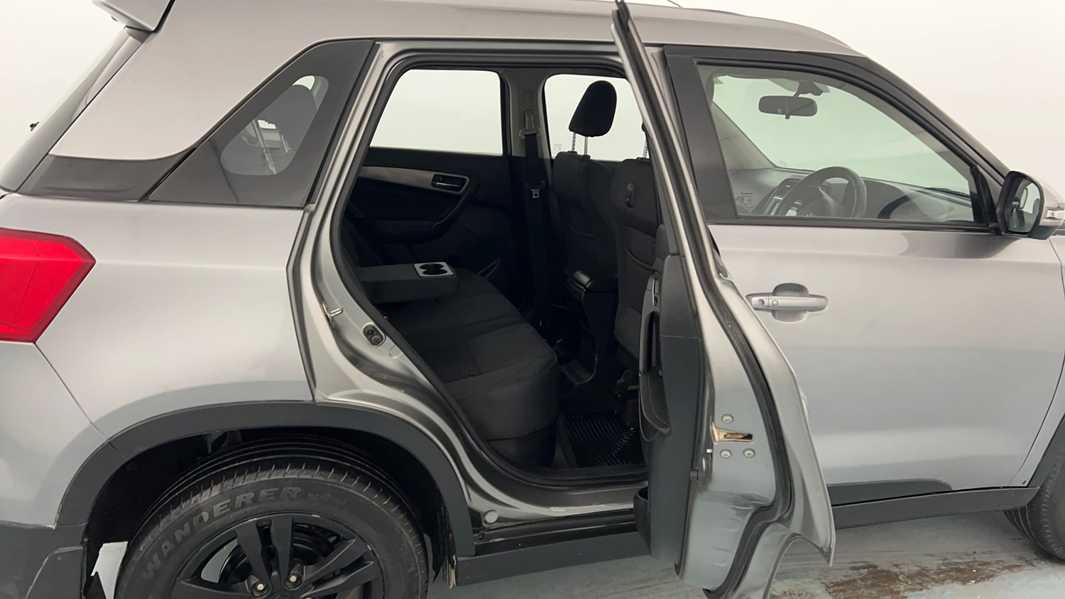 Used 2019 Maruti Suzuki Vitara Brezza [2016-2020] ZDi Plus Diesel Manual interior RIGHT SIDE REAR DOOR CABIN VIEW