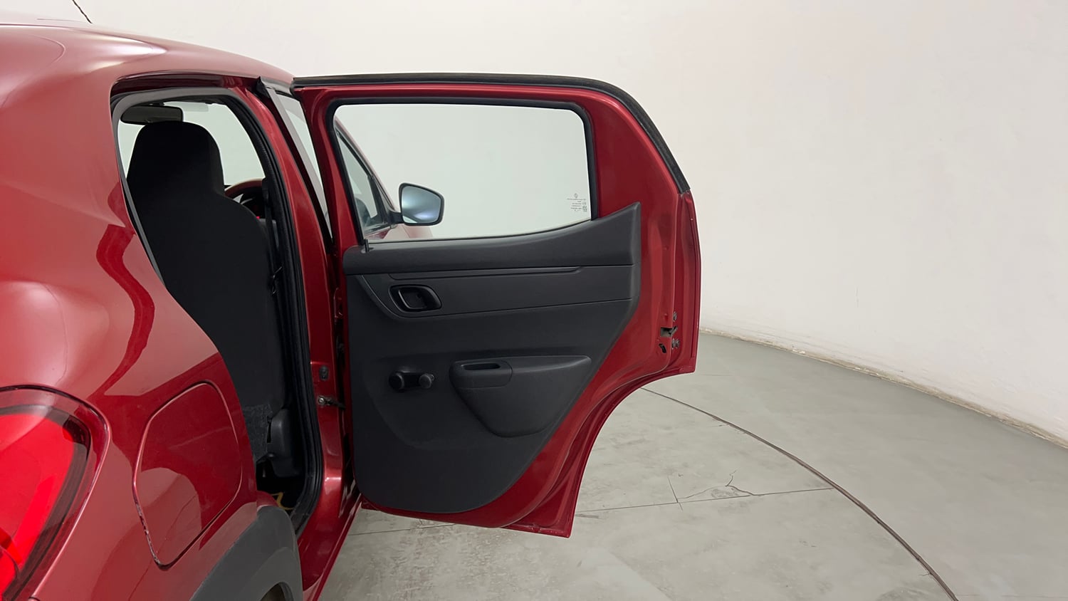 Used 2016 Renault Kwid RXT Petrol Manual interior RIGHT REAR DOOR OPEN VIEW