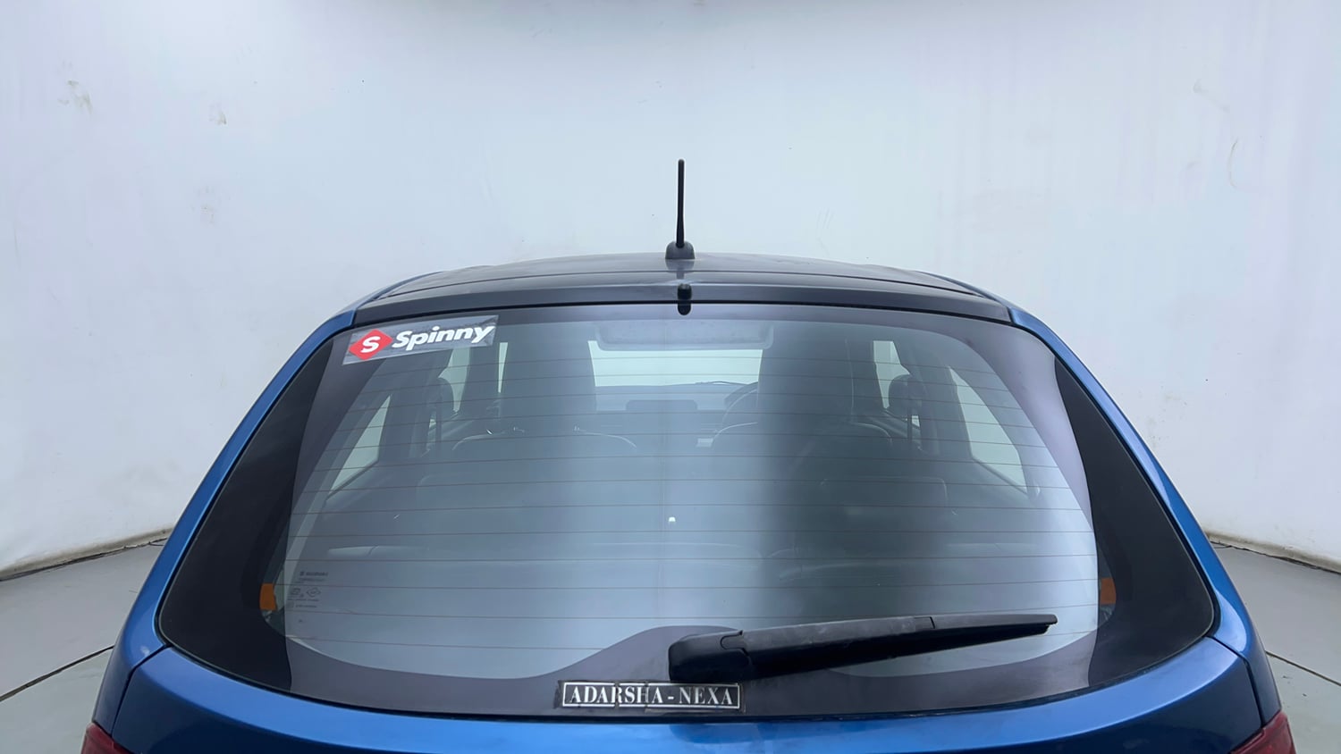 Used 2019 Maruti Suzuki Ignis [2017-2020] Zeta AMT Petrol Dual Tone Petrol Automatic exterior BACK WINDSHIELD VIEW