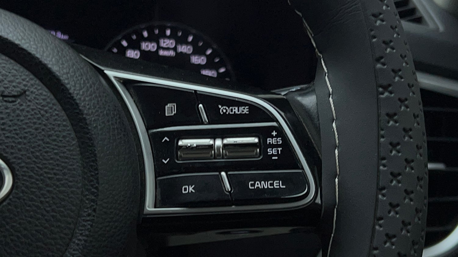 Used 2020 kia Seltos HTX IVT 1.5 Petrol Automatic top_features Cruise control