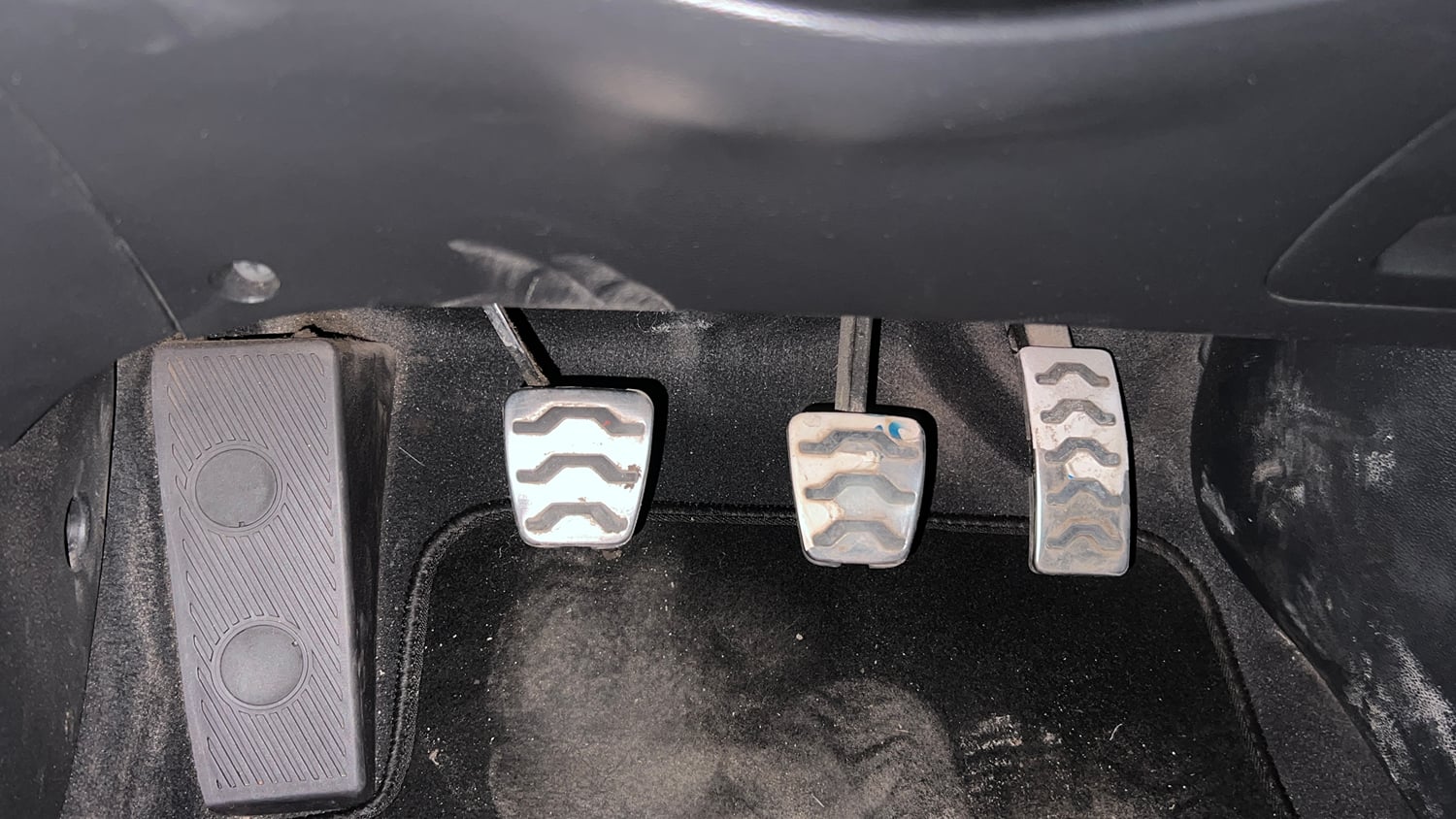 Used 2018 Hyundai i20 Active 1.2 SX Petrol Manual interior PEDALS VIEW