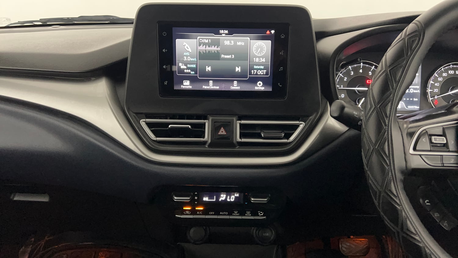 Used 2022 Maruti Suzuki Baleno Zeta AGS Petrol Automatic interior MUSIC SYSTEM & AC CONTROL VIEW