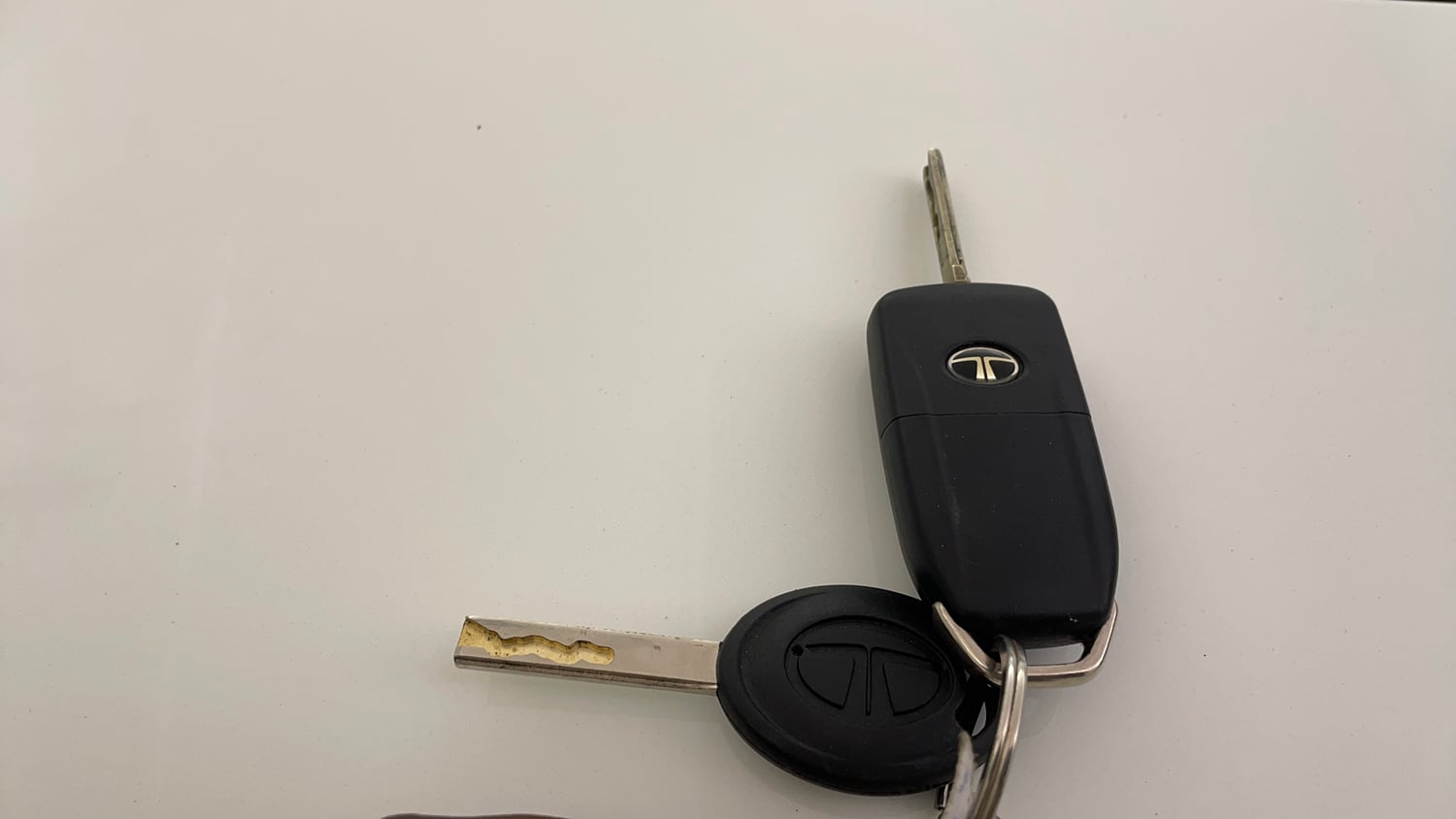 Used 2023 Tata Tiago XZ Plus Petrol Manual extra CAR KEY VIEW