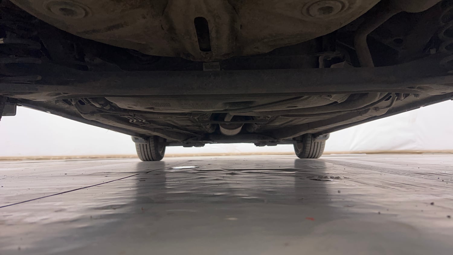 Used 2018 Maruti Suzuki Baleno Zeta 1.2 AT Petrol Automatic extra REAR UNDERBODY VIEW (TAKEN FROM REAR)