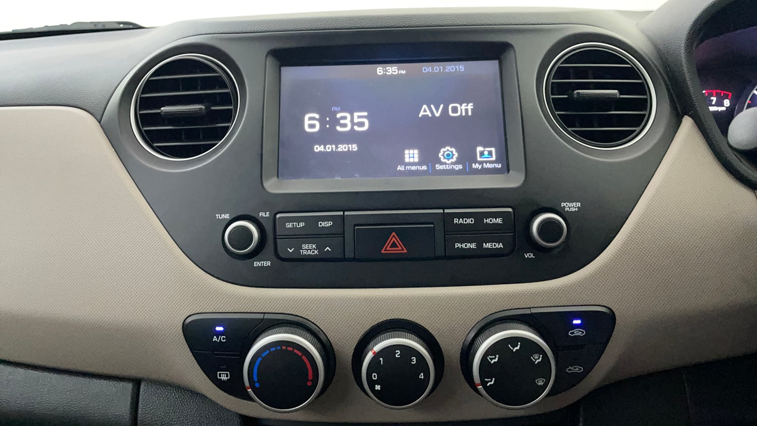Used 2019 Hyundai Grand i10 Sportz 1.2 Kappa VTVT Petrol Manual interior MUSIC SYSTEM & AC CONTROL VIEW