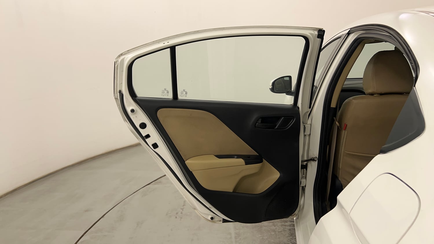 Used 2016 Honda City SV Petrol Manual interior LEFT REAR DOOR OPEN VIEW