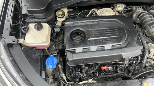 Used 2022 Kia Sonet GTX Plus 1.5 AT Diesel Automatic engine ENGINE RIGHT SIDE VIEW