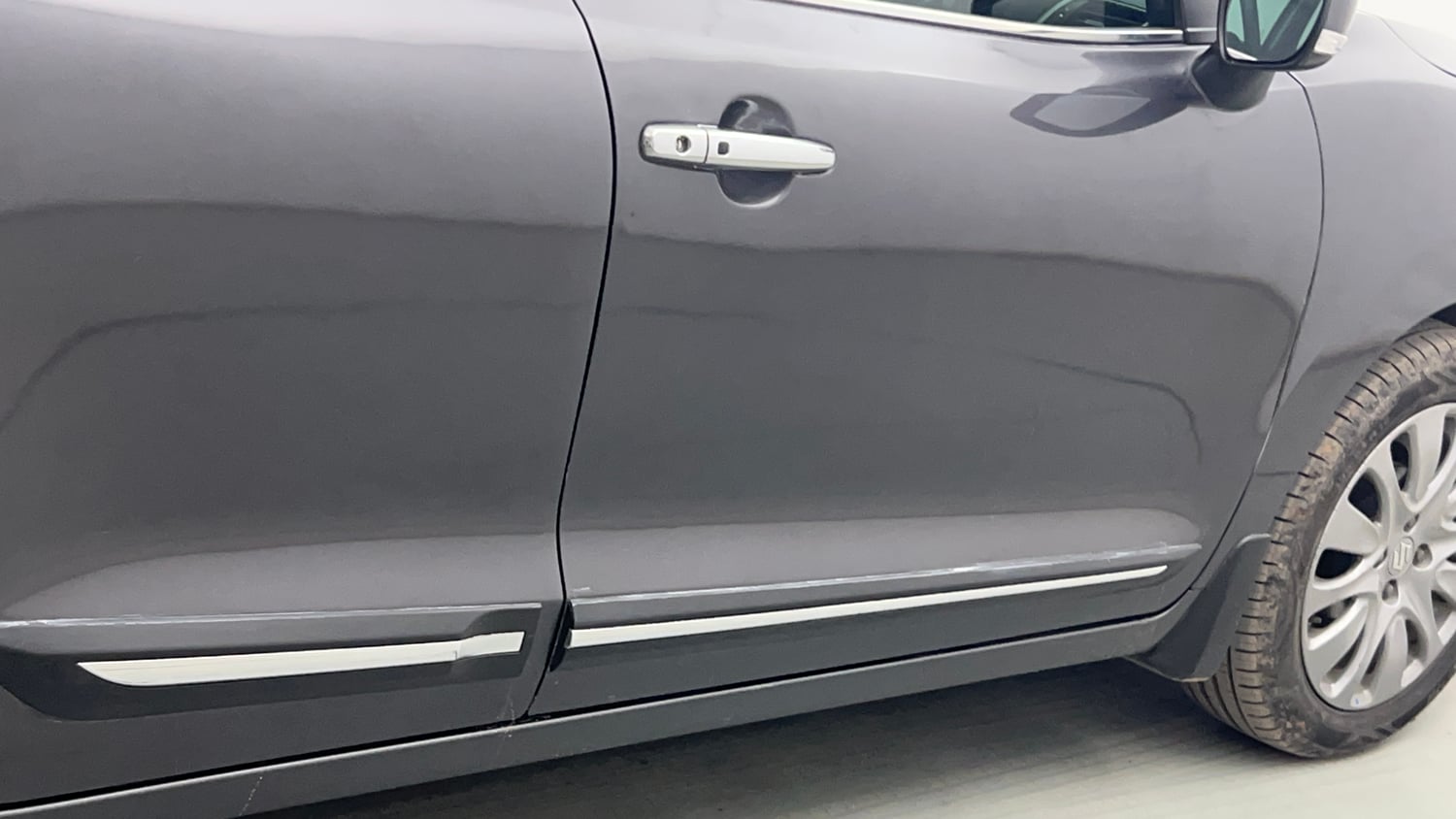 Used 2018 Maruti Suzuki Baleno Zeta 1.2 AT Petrol Automatic dents MINOR SCRATCH