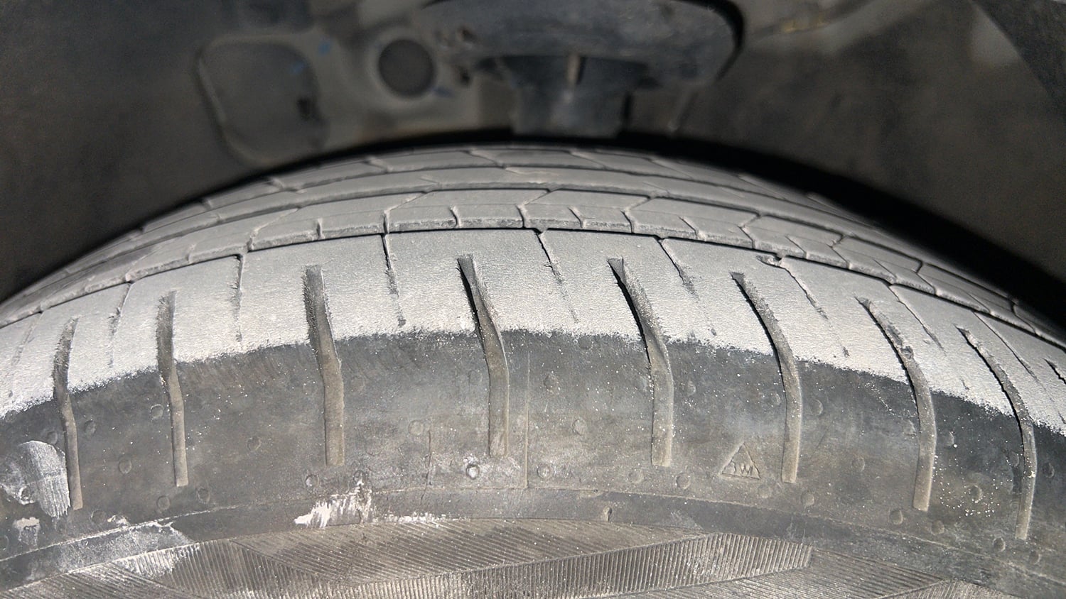 Used 2024 Hyundai Verna SX (O) 1.5 Petrol IVT Petrol Automatic tyres LEFT FRONT TYRE TREAD VIEW