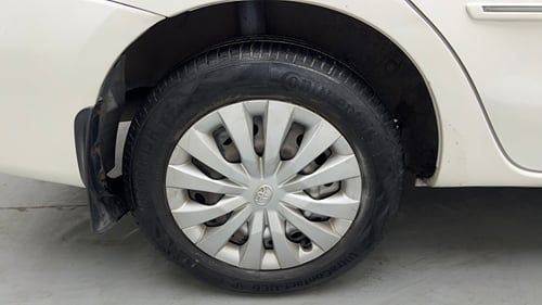 Used 2015 Toyota Etios V Petrol Manual tyres RIGHT REAR TYRE RIM VIEW