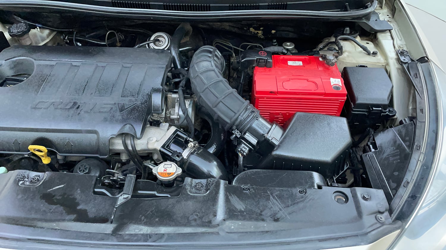 Used 2013 Hyundai Verna Fluidic 1.6 CRDi SX Diesel Manual engine ENGINE LEFT SIDE VIEW