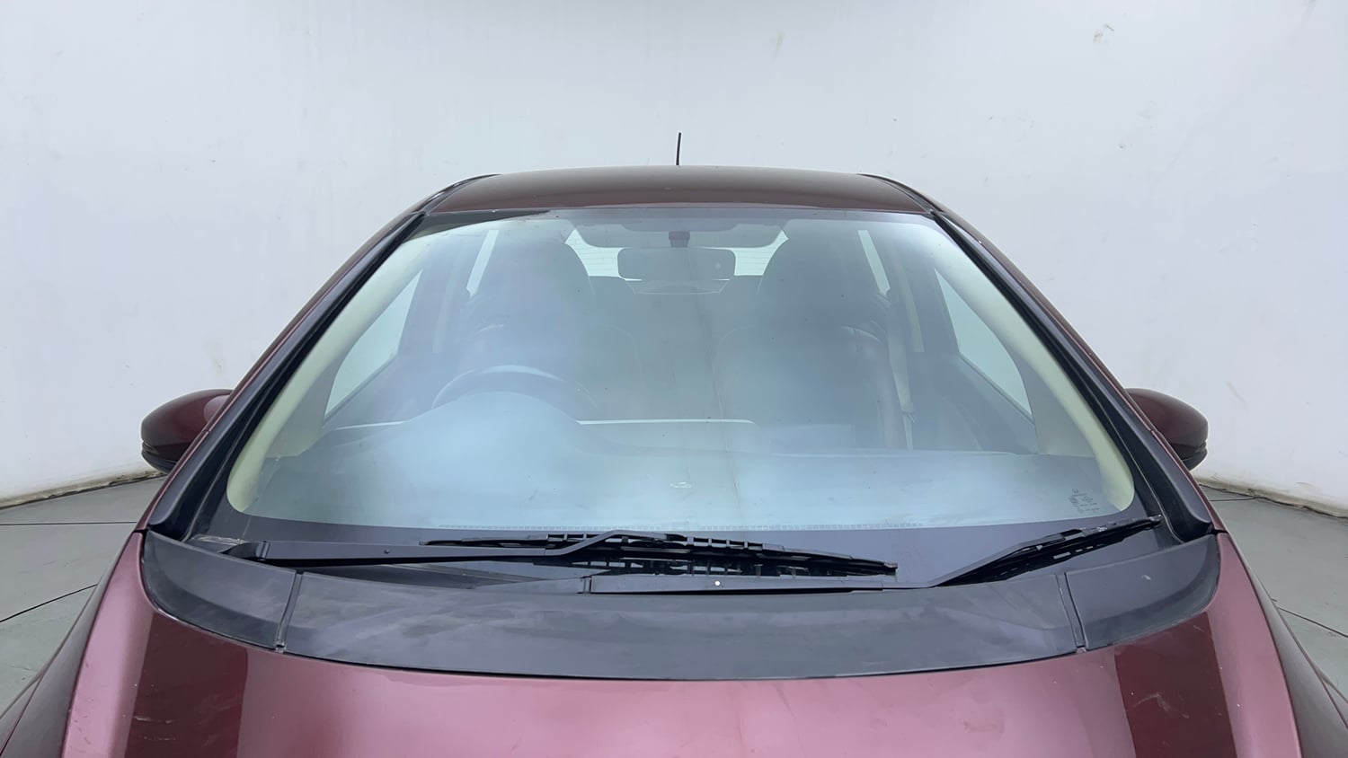 Used 2016 Honda Jazz V Petrol Petrol Manual exterior FRONT WINDSHIELD VIEW