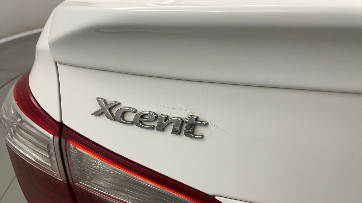 Used 2019 Hyundai Xcent SX Petrol Manual dents MINOR SCRATCH
