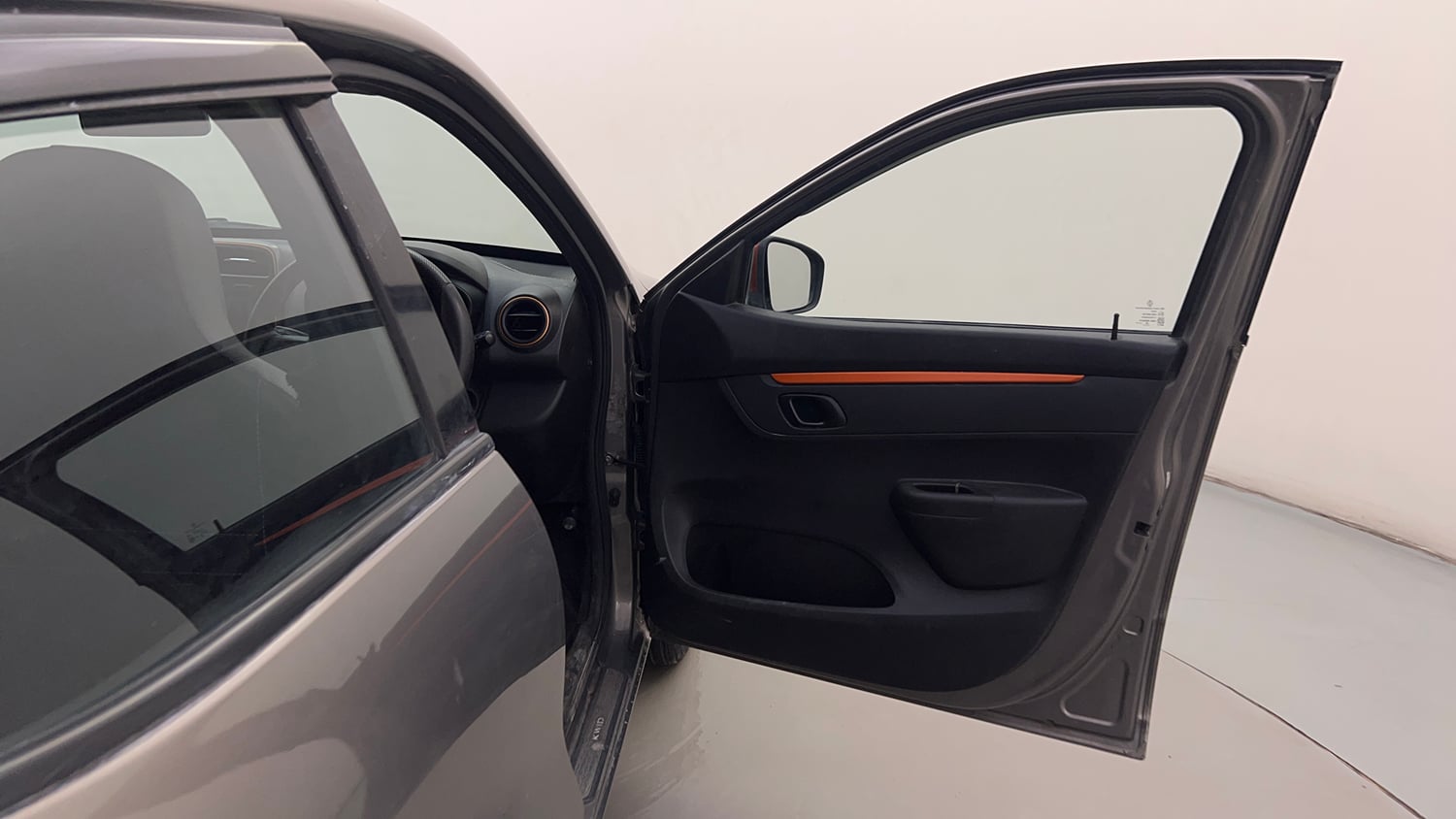 Used 2018 Renault Kwid CLIMBER 1.0 AMT Petrol Automatic interior RIGHT FRONT DOOR OPEN VIEW