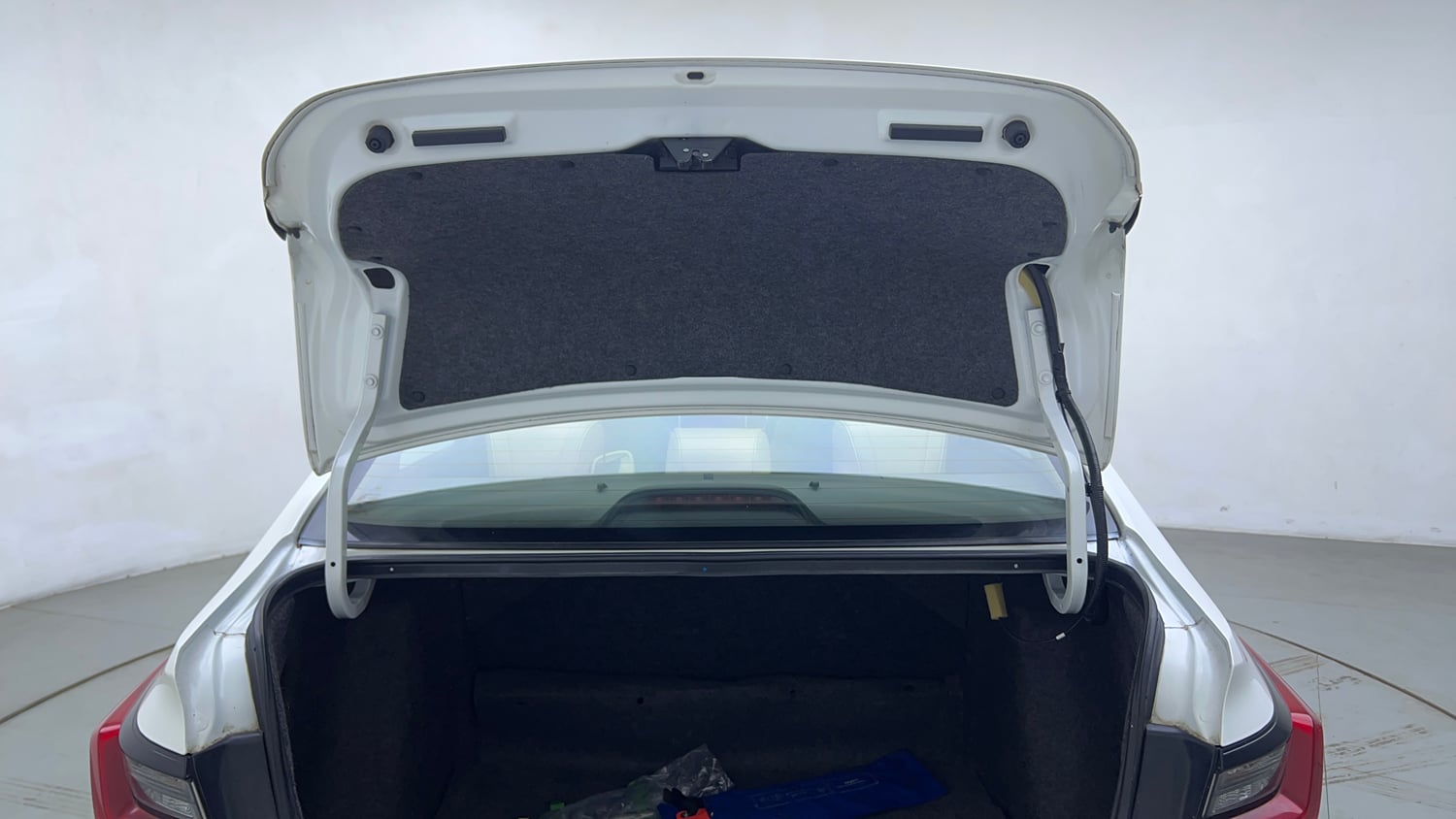 Used 2021 Honda City ZX CVT Petrol Petrol Automatic interior DICKY DOOR OPEN VIEW