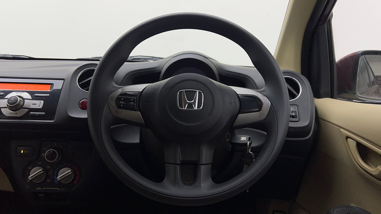Used 2015 Honda Amaze 1.2 S i-VTEC Petrol Manual interior STEERING VIEW