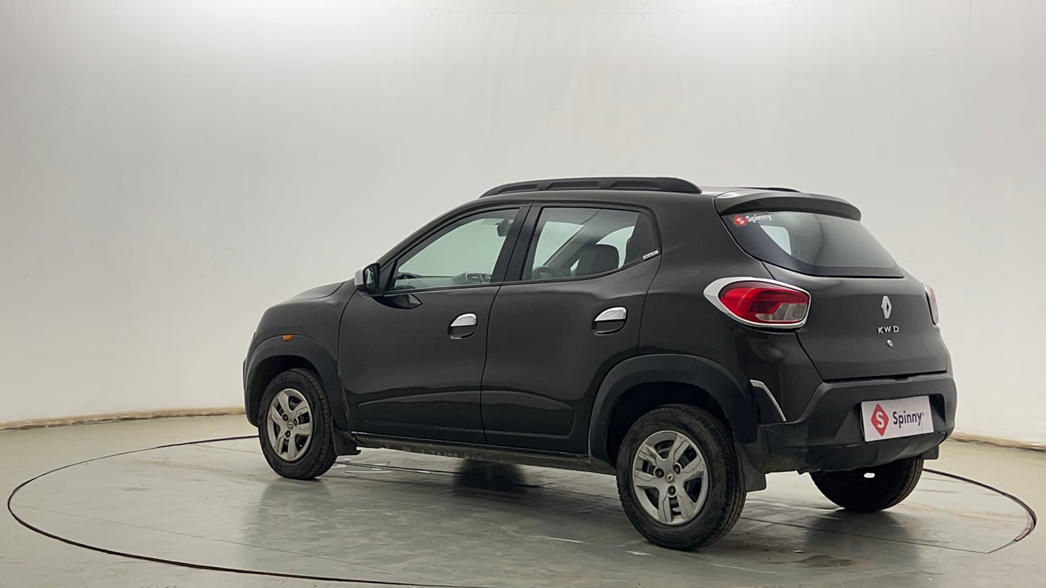 Used 2017 Renault Kwid RXT (O) 1.0 SCE Edition Petrol Manual exterior LEFT REAR CORNER VIEW