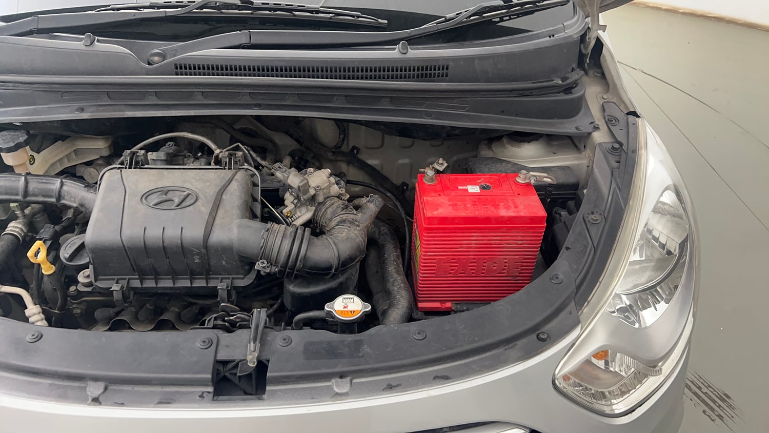 Used 2013 Hyundai i10 Era 1.1 iRDE2 Petrol Manual engine ENGINE LEFT SIDE VIEW