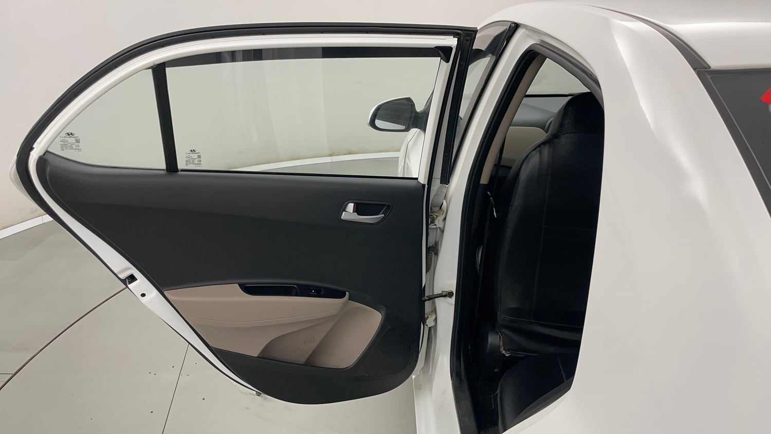 Used 2019 Hyundai Xcent SX Petrol Manual interior LEFT REAR DOOR OPEN VIEW