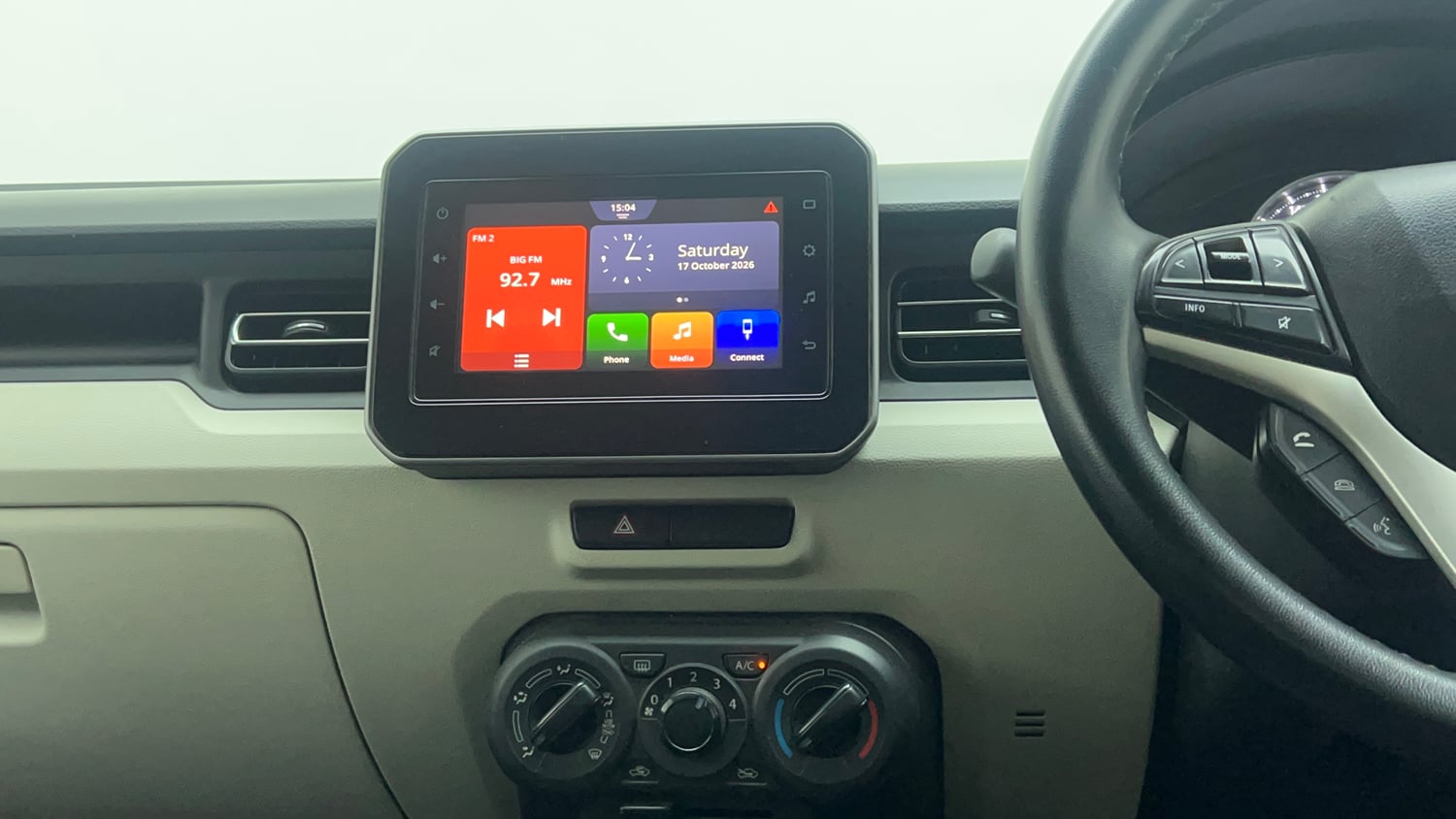 Used 2022 Maruti Suzuki Ignis Zeta 1.2 MT Petrol Manual top_features Integrated (in-dash) music system