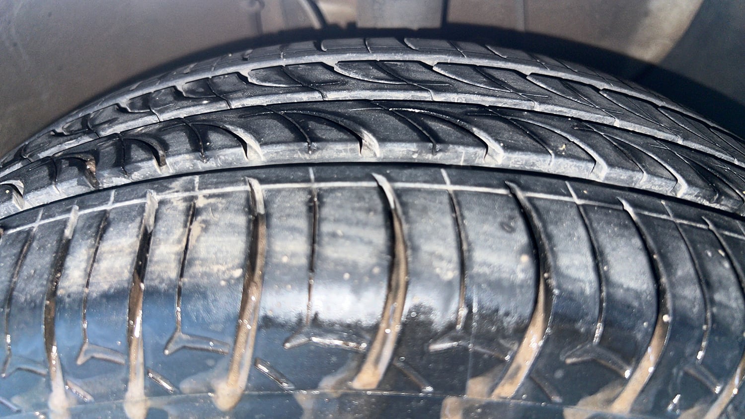 Used 2019 Hyundai Elite i20 Sportz Plus 1.2 Petrol Manual tyres RIGHT FRONT TYRE TREAD VIEW