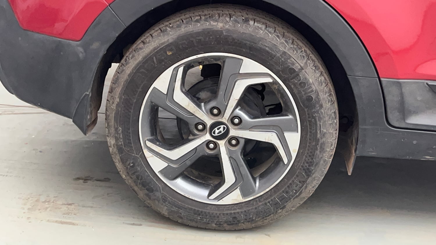 Used 2019 Hyundai Creta SX 1.6 (O) Petrol Petrol Manual tyres RIGHT REAR TYRE RIM VIEW