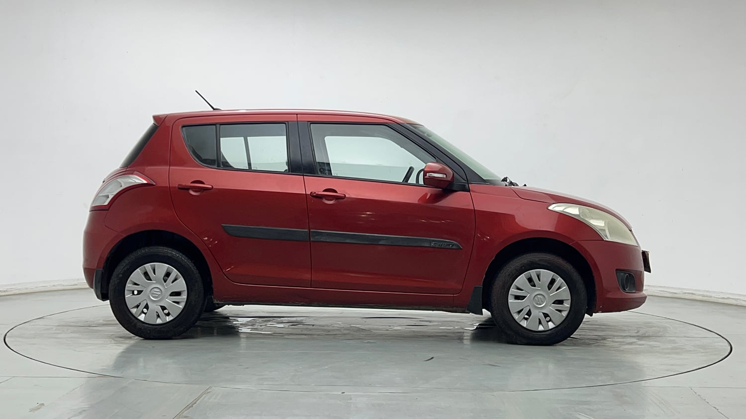 Used 2013 Maruti Suzuki Swift VXi Petrol Manual exterior RIGHT SIDE VIEW