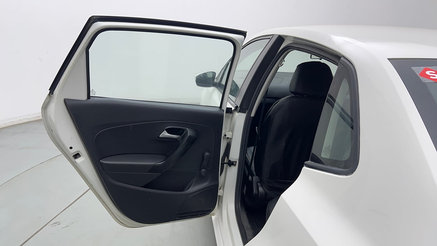 Used 2019 Volkswagen Ameo  1.0 Trendline Petrol + CNG(Outside Fitted) Petrol+cng Manual interior LEFT REAR DOOR OPEN VIEW