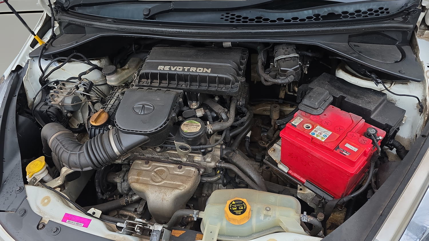 Used 2017 Tata Tiago Revotron XZ Petrol Manual engine ENGINE LEFT SIDE VIEW