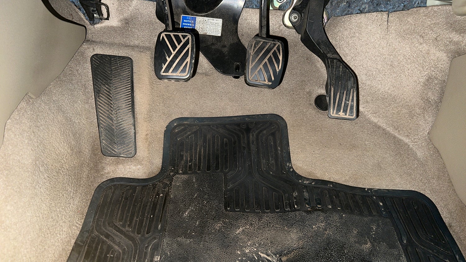 Used 2022 Maruti Suzuki Ciaz Delta 1.5 Petrol Manual interior PEDALS VIEW