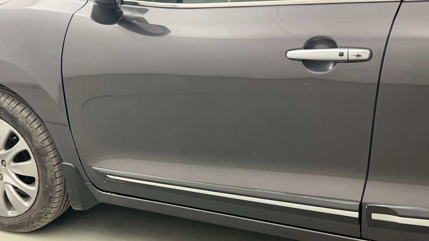 Used 2018 Maruti Suzuki Baleno Zeta 1.2 AT Petrol Automatic dents MINOR SCRATCH