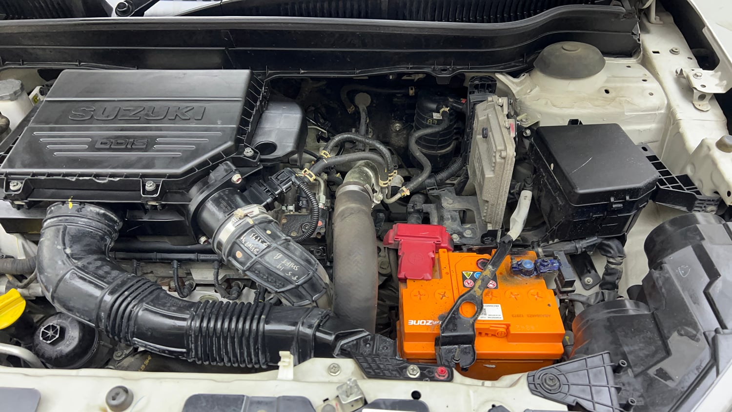 Used 2019 Maruti Suzuki Vitara Brezza [2016-2020] VDi Diesel Manual engine ENGINE LEFT SIDE VIEW