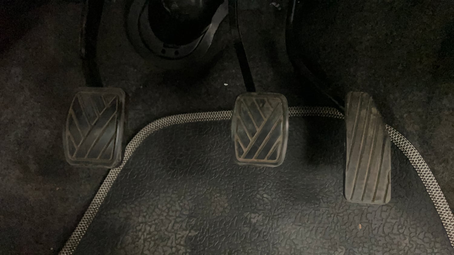 Used 2012 Maruti Suzuki Wagon R LXi Petrol Manual interior PEDALS VIEW
